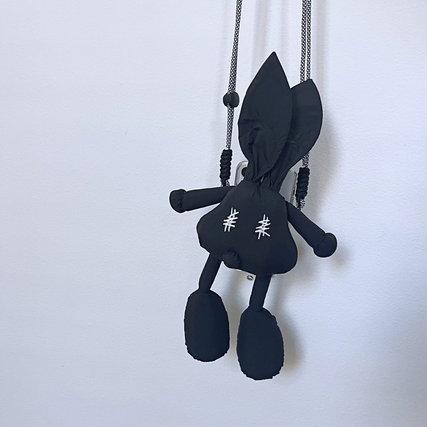 Bad Bunny phone holder strap_black